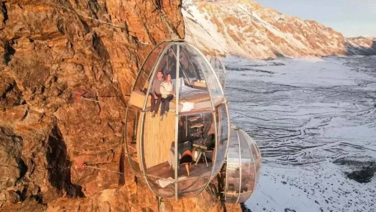 El hotel más alto del mundo está encapsulado en plena montaña patagónica.