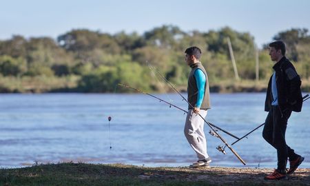 La veda para la pesca comercial se extiende un día más. La pesca deportiva puede practicarse todos los días. La veda para la pesca comercial se extiende un día más. La pesca deportiva puede practicarse todos los días.