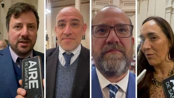 En la Legislatura provincial, juraron en sus cargos las nuevas autoridades de la Defensoría del Pueblo y de la Defensoría de Niñas, Niños y Adolescentes de Santa Fe.