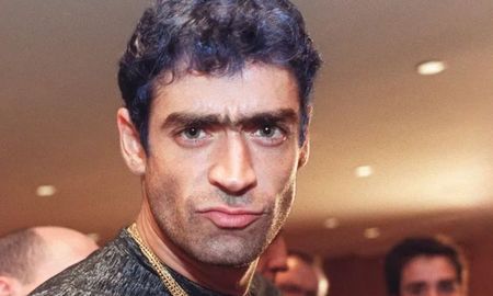 Rodrigo Bueno falleció en un accidente, ocurrido el 24 de junio del 2000. Rodrigo Bueno falleció en un accidente, ocurrido el 24 de junio del 2000.
