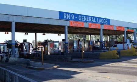 La Dirección Nacional de Vialidad, organismo descentralizado bajo la órbita de la Secretaría de Transporte del Ministerio de Economía, mantendrá su rol como autoridad de aplicación.