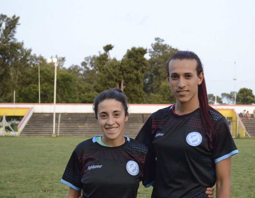 Mara Gómez firmó con Villa San Carlos y es la primera trans en jugar el torneo femenino de AFA