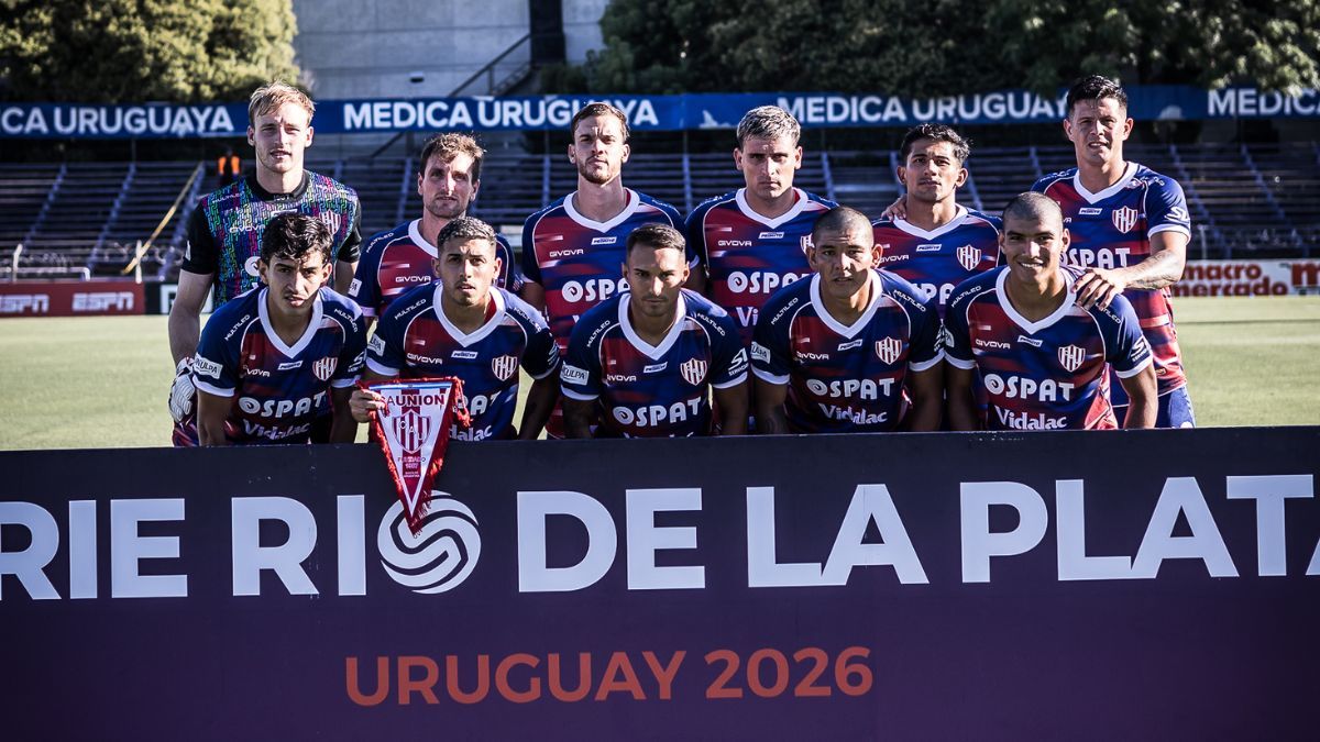 Unión le puso punto final a su estadía en Uruguay y regresó a la Argentina tras los dos amistosos en la Serie Río de La Plata 2026. Unión le puso punto final a su estadía en Uruguay y regresó a la Argentina tras los dos amistosos en la Serie Río de La Plata 2026.