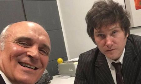 Javier Milei dio por probado este fin de semana que José Luis Espert fue la inocente víctima de una operación, pese a que la Justicia argentina lo investiga en dos causas penales. Javier Milei dio por probado este fin de semana que José Luis Espert fue la inocente víctima de una operación, pese a que la Justicia argentina lo investiga en dos causas penales.
