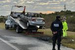 Un auto se prendió fuego a la altura del kilómetro 135 de autopista Rosario - Santa Fe. Un auto se prendió fuego a la altura del kilómetro 135 de autopista Rosario - Santa Fe.