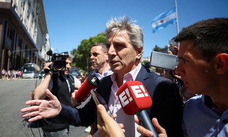 Luis Caputo, ministro de Economía. Luis Caputo, ministro de Economía.
