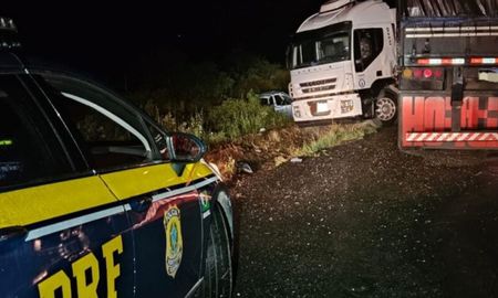Fuerte choque en Brasil: un niño de tres años murió y tres adultos resultaron gravemente heridos Fuerte choque en Brasil: un niño de tres años murió y tres adultos resultaron gravemente heridos