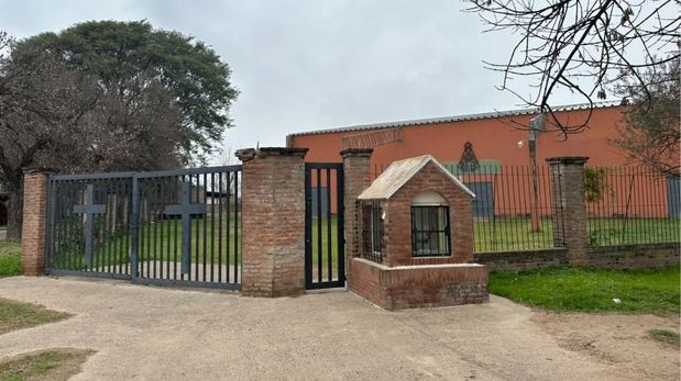 La capilla Nuestra Señora de Itatí, ubicada en el barrio Los Troncos de la ciudad de Santa Fe, fue blanco de dos robos en días consecutivos.