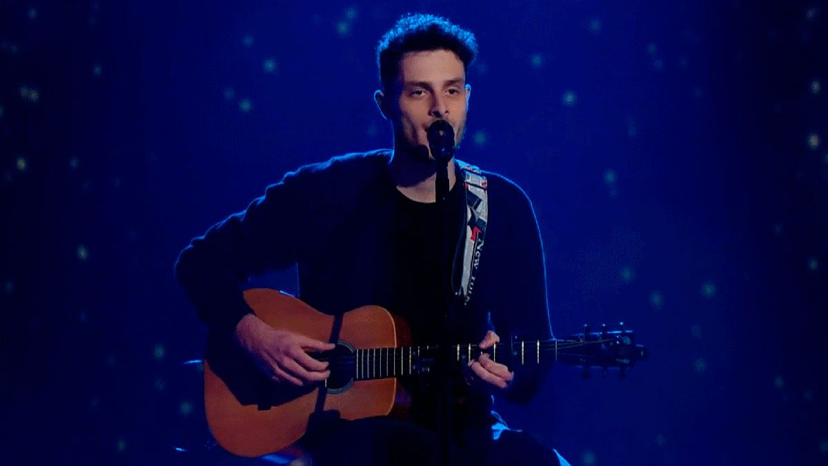 Julián Esion de 23 años