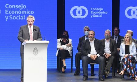 Fernández consideró que la pandemia golpeó a todas las economías por igual. Fernández consideró que la pandemia golpeó a todas las economías por igual.
