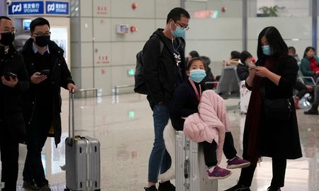 China: polémica medida de separar padres de hijos con coronavirus desata indignación en Shangai. China: polémica medida de separar padres de hijos con coronavirus desata indignación en Shangai.