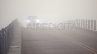 Bancos de niebla complican la visibilidad en Santa Fe y piden máxima precaución en las rutas. Imagen ilustrativa.