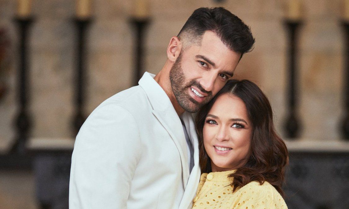 Adamari López confirmó a través de Instagram su separación con Toni Costa