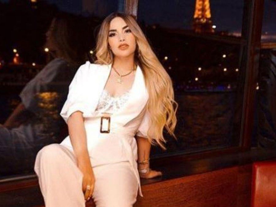 Kimberly Loaiza deja sin aliento a sus fans luciendo un tremendo traje de baño