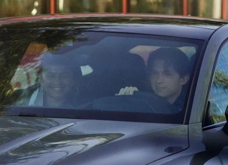 Zendaya y Tom Holland fueron fotografiados juntos.