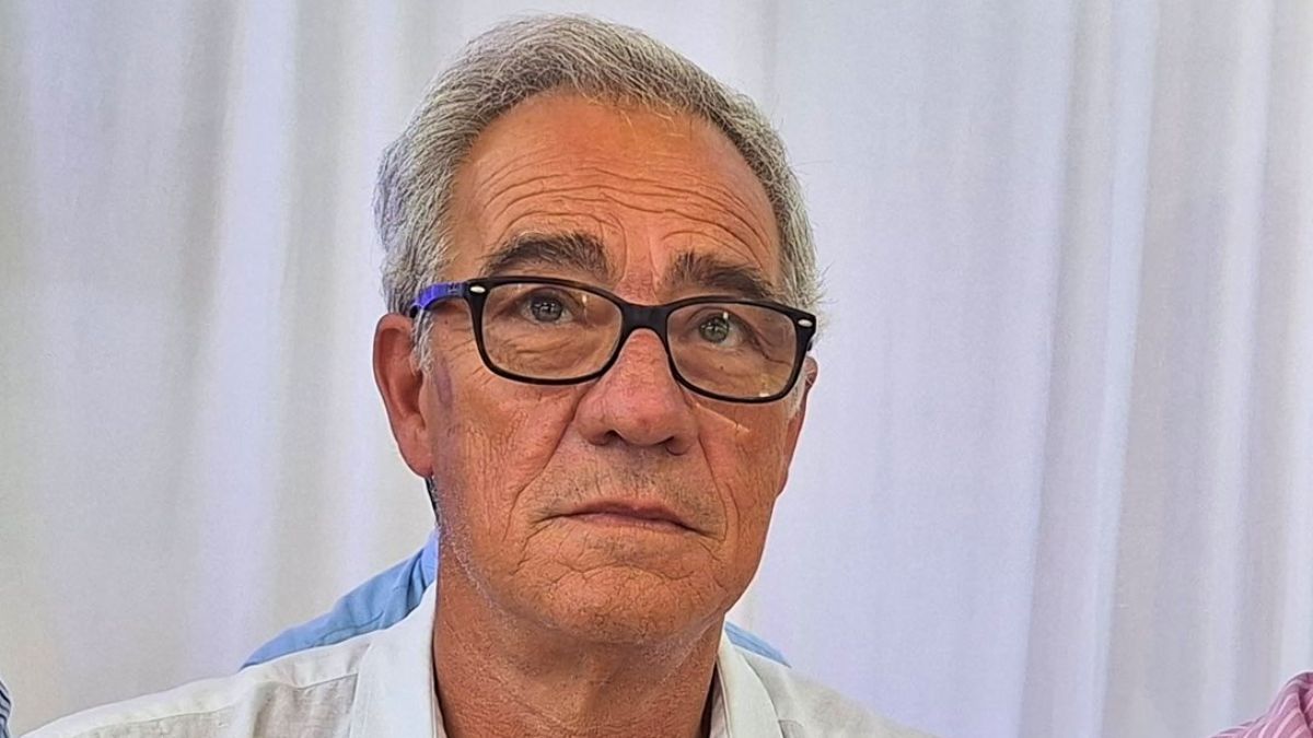 "Veo un Senasa confundido, que cambia de criterio constantemente", sostuvo el dirigente santafesino. "Veo un Senasa confundido, que cambia de criterio constantemente", sostuvo el dirigente santafesino.