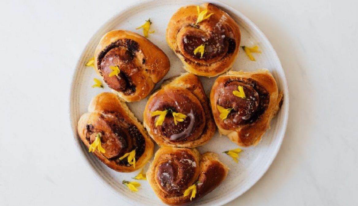Cómo hacer unos rolls de canela