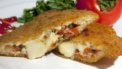 Milanesas de pimientos rellenos de jamón y queso: la receta fácil y original