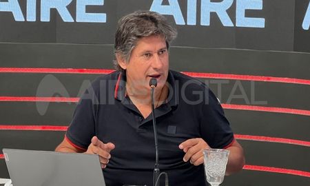 Roly Santacroce, intendente de la ciudad de Funes. Roly Santacroce, intendente de la ciudad de Funes.