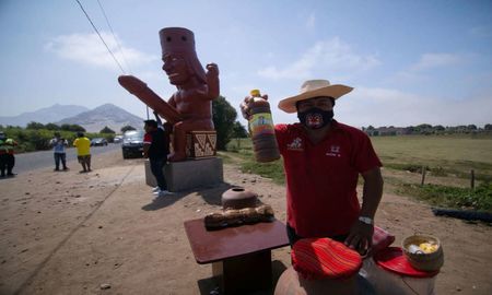 La estatua se convirtió en un objeto viral de las redes sociales. La estatua se convirtió en un objeto viral de las redes sociales.
