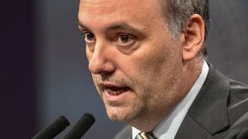 Polémica por la Secretaría de Manuel Adorni: más de 200 empleados en pleno ajuste del Estado