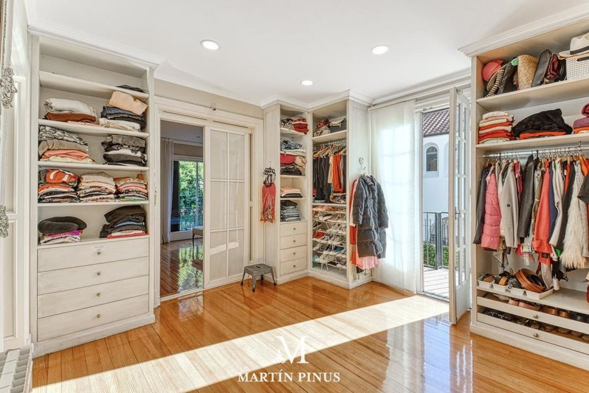 LA MILLONARIA MANSIÓN QUE JORGE RIAL COMPARTÍA CON ROMINA PEREIRO Y QUE ESTÁ A LA VENTA.