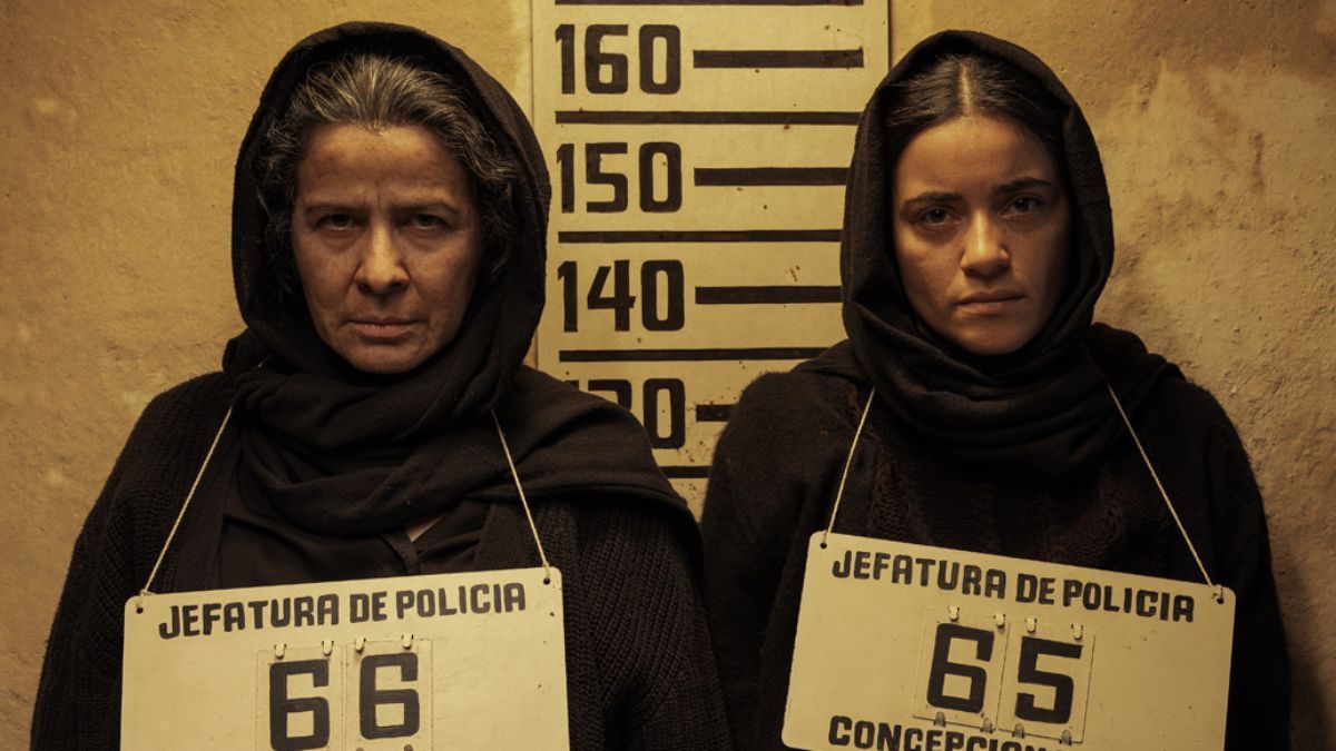 Las muertas es una serie mexicana de 6 episodios, dirigida por Luis Estrada. Las muertas es una serie mexicana de 6 episodios, dirigida por Luis Estrada.