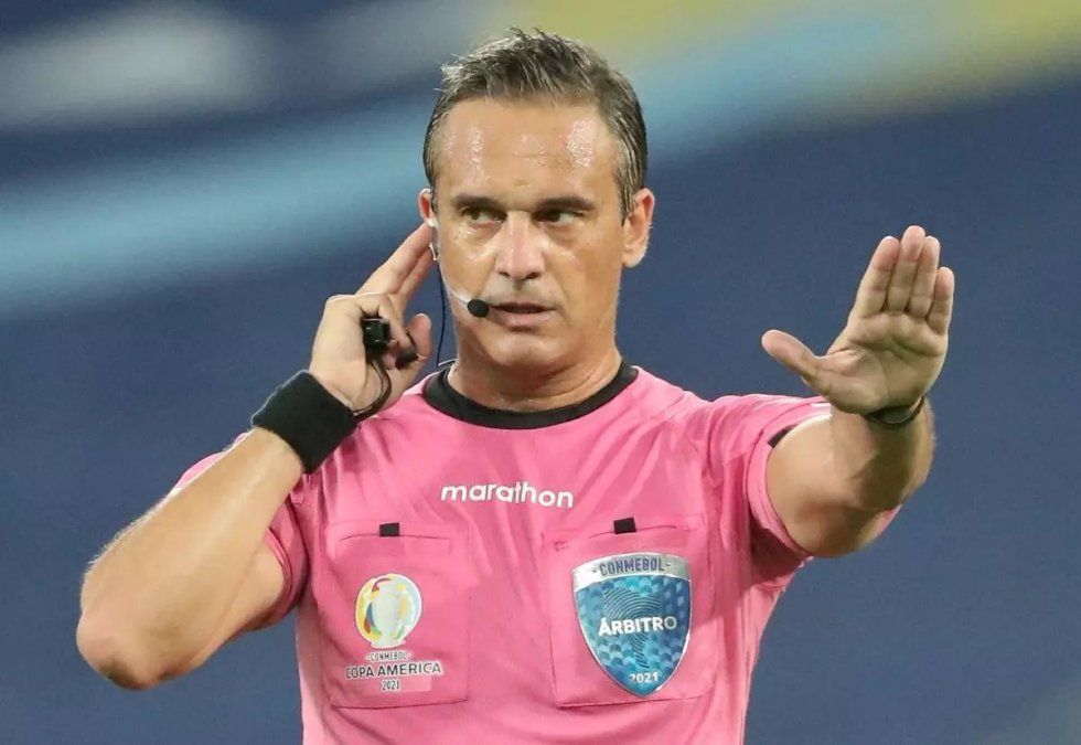 Patricio Loustau fue designado árbitro para el partido entre Colón de Santa Fe y River. En el Millonario no cayó bien esta decisión.