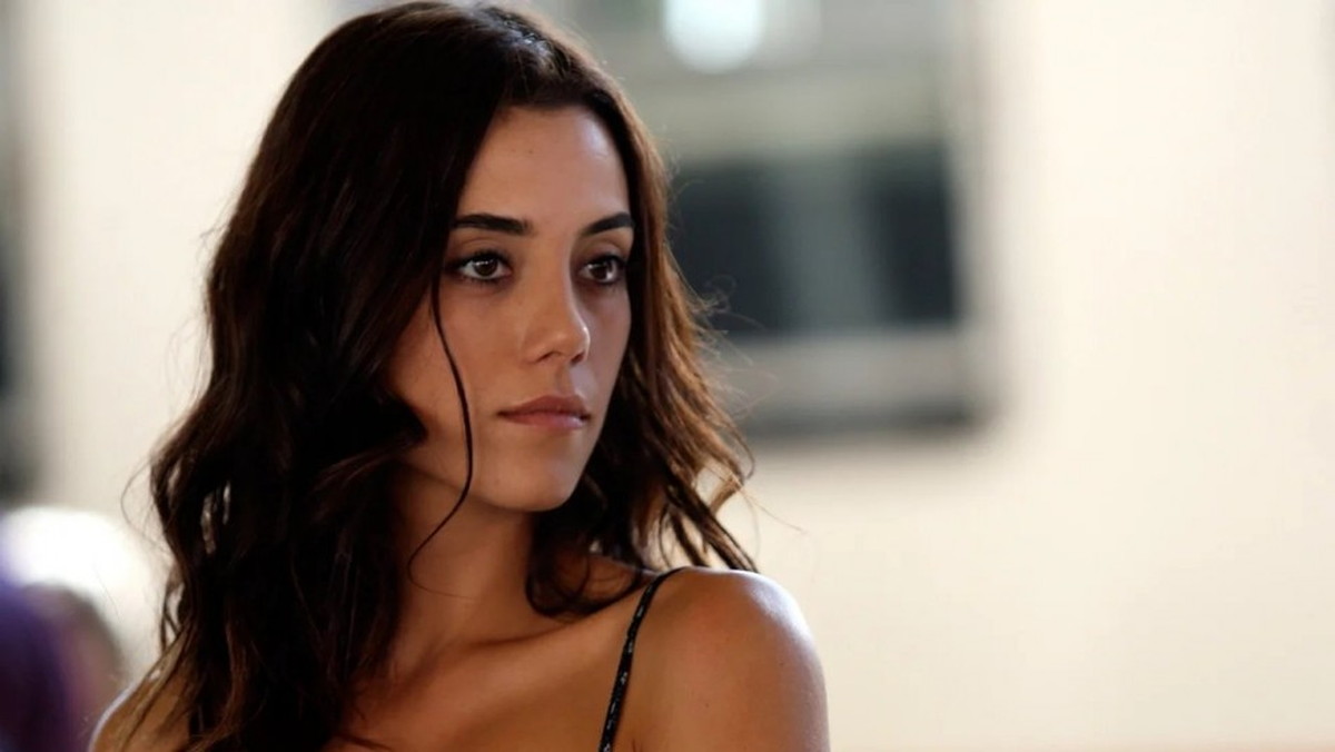 Cansu Dere protagoniza la novela turca “Traicionada”, la cual se emite por Telefe. Cansu Dere protagoniza la novela turca “Traicionada”, la cual se emite por Telefe.