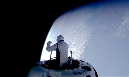 El 12 de septiembre se logró la primera caminata espacial de un vuelo comercial en toda la historia de la humanidad. “Desde aquí, la Tierra parece un mundo perfecto, dijo uno de sus protagonistas.