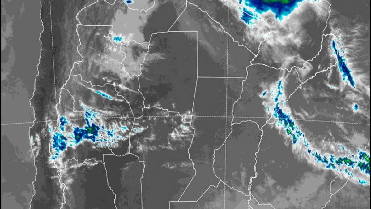 La imagen satelital muestra que se espera un fin de semana mayormente despejado en Santa Fe y la regi&oacute;n.