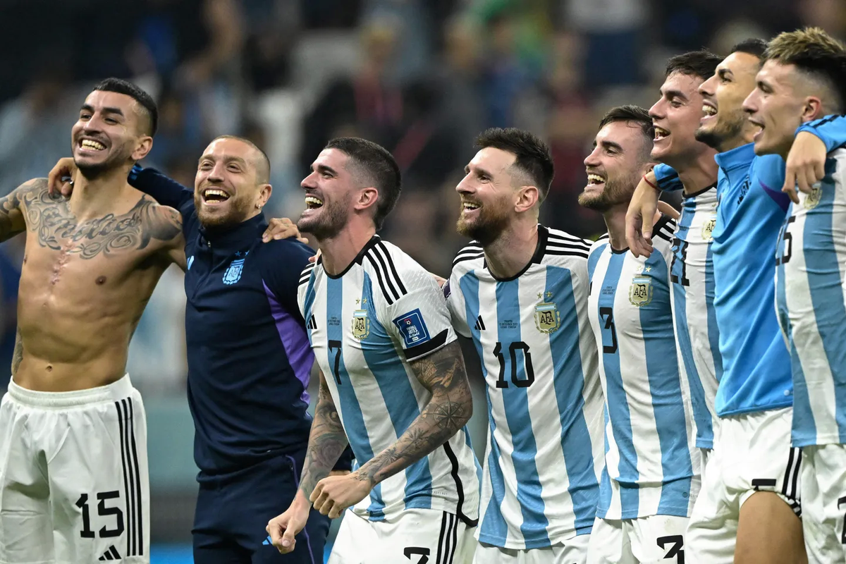 El Papu Gómez fue "limpiado" de la Selección Argentina luego de la consagración en Qatar.