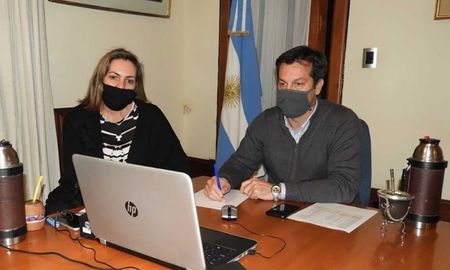 Desde la Secretaría de Salud de la Municipalidad, a cargo de Ruth Kalle, confirmaron nuevos casos confirmados de coronavirus y decenas de sospechosos. Desde la Secretaría de Salud de la Municipalidad, a cargo de Ruth Kalle, confirmaron nuevos casos confirmados de coronavirus y decenas de sospechosos.