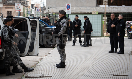 El suceso se dio fuera de tribunales, por calle 3 de Febrero. El suceso se dio fuera de tribunales, por calle 3 de Febrero.