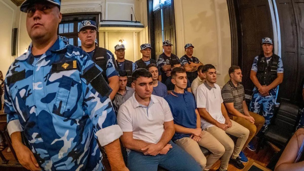 El martes continuará la declaración de padres y madres de los imputados.