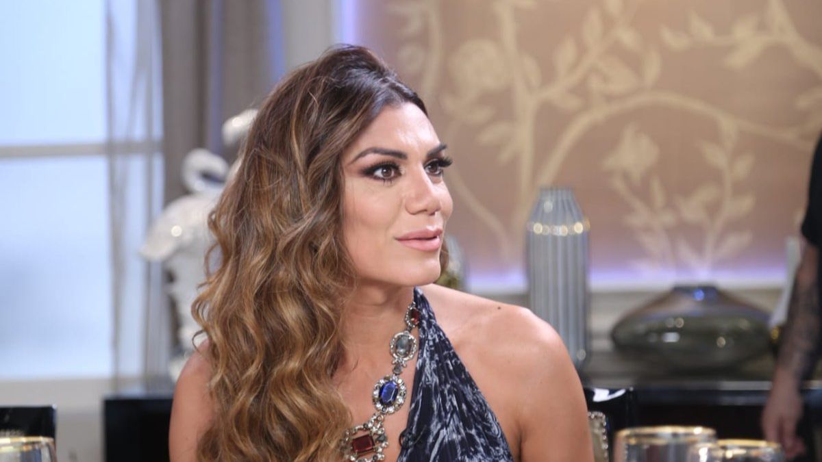 Florencia de la V recordó en la mesa de Mirtha Legrand el momento en que eligió su nombre junto a sus amigos.