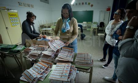 El 13 de abril serán las elecciones PASO en Santa Fe y el 29 de junio las generales, en ambos casos con boleta única. El 13 de abril serán las elecciones PASO en Santa Fe y el 29 de junio las generales, en ambos casos con boleta única.