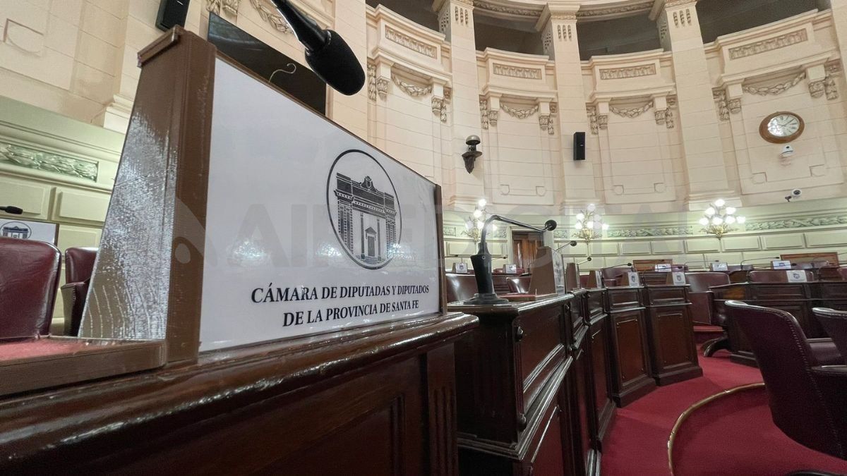 A las 12:30 horas está prevista una nueva reunión de labor parlamentaria, que se llevará a cabo previamente a la sesión que comenzará a las 13:00 horas. A las 12:30 horas está prevista una nueva reunión de labor parlamentaria, que se llevará a cabo previamente a la sesión que comenzará a las 13:00 horas.