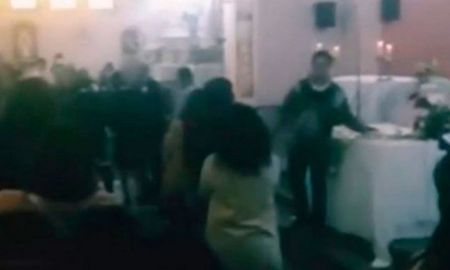 Se filtraron imágenes de la celebración religiosa en Justiniano Posse donde puede observarse la falta de barbijo y distanciamiento social. Se filtraron imágenes de la celebración religiosa en Justiniano Posse donde puede observarse la falta de barbijo y distanciamiento social.