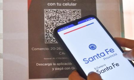 Los comerciantes no avalan los cambios aplicados por la nueva gestión provincial y las autoridades de la entidad bancaria. Los comerciantes no avalan los cambios aplicados por la nueva gestión provincial y las autoridades de la entidad bancaria.