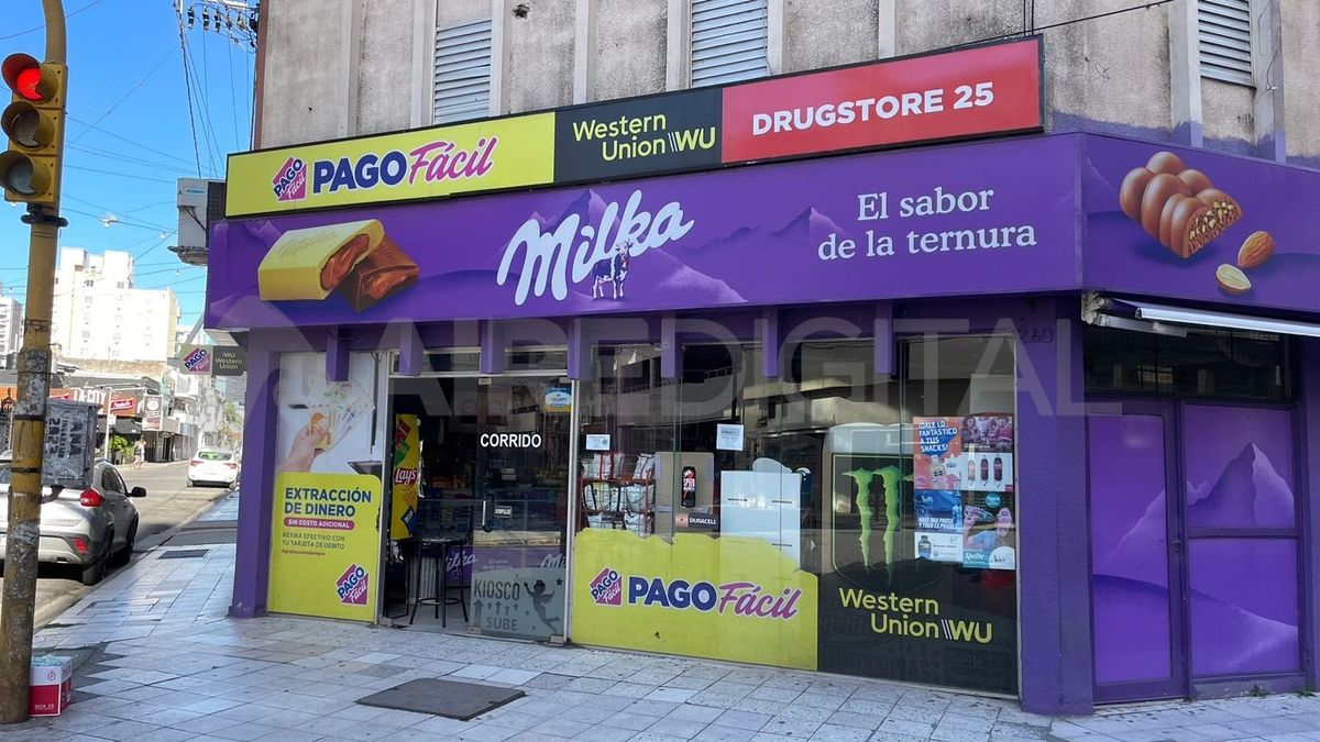 El local sufre su segundo robo en el último mes. El local sufre su segundo robo en el último mes.