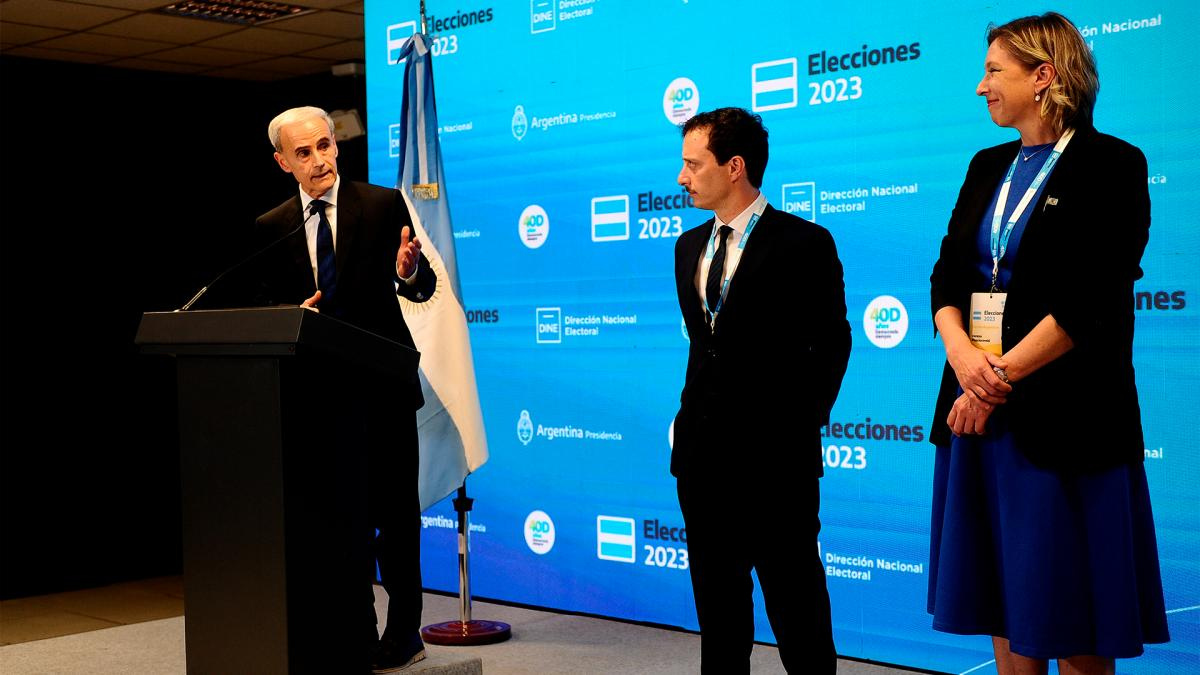 El secretario general de Presidencia