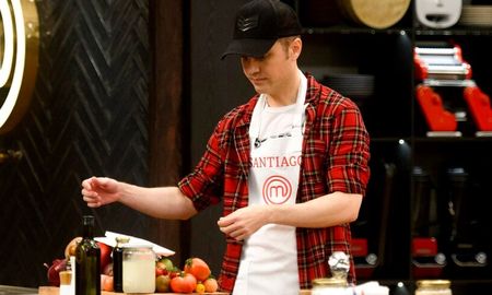 Santiago del Moro se puso el delantal por una noche y se animó a cocinar en MasterChef Santiago del Moro se puso el delantal por una noche y se animó a cocinar en MasterChef