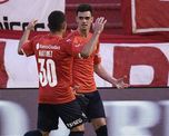 Independiente derrotó a Huracán como visitante y volvió a ganar después de fechas sin triunfos en el Torneo de la Liga Profesional. Independiente derrotó a Huracán como visitante y volvió a ganar después de fechas sin triunfos en el Torneo de la Liga Profesional.