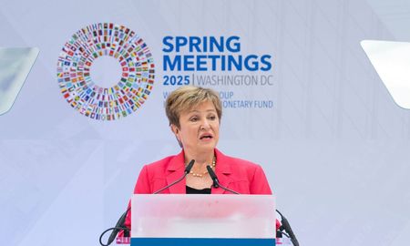 FMI optimista: la economía argentina crecerá 5,5% en 2025, según el último informe. FMI optimista: la economía argentina crecerá 5,5% en 2025, según el último informe.
