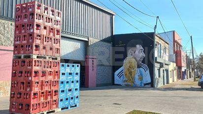 Así están los murales de Messi en Santa Fe luego que los hinchas arruinen 