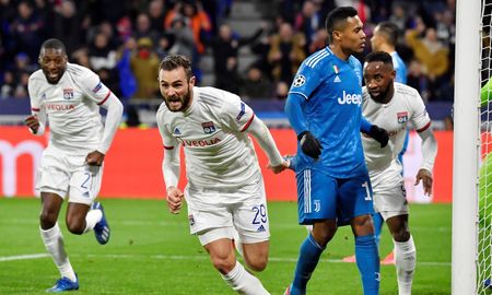 lyon vencio a la juventus en casa y viaja a italia a sellar la clasificacion lyon vencio a la juventus en casa y viaja a italia a sellar la clasificacion