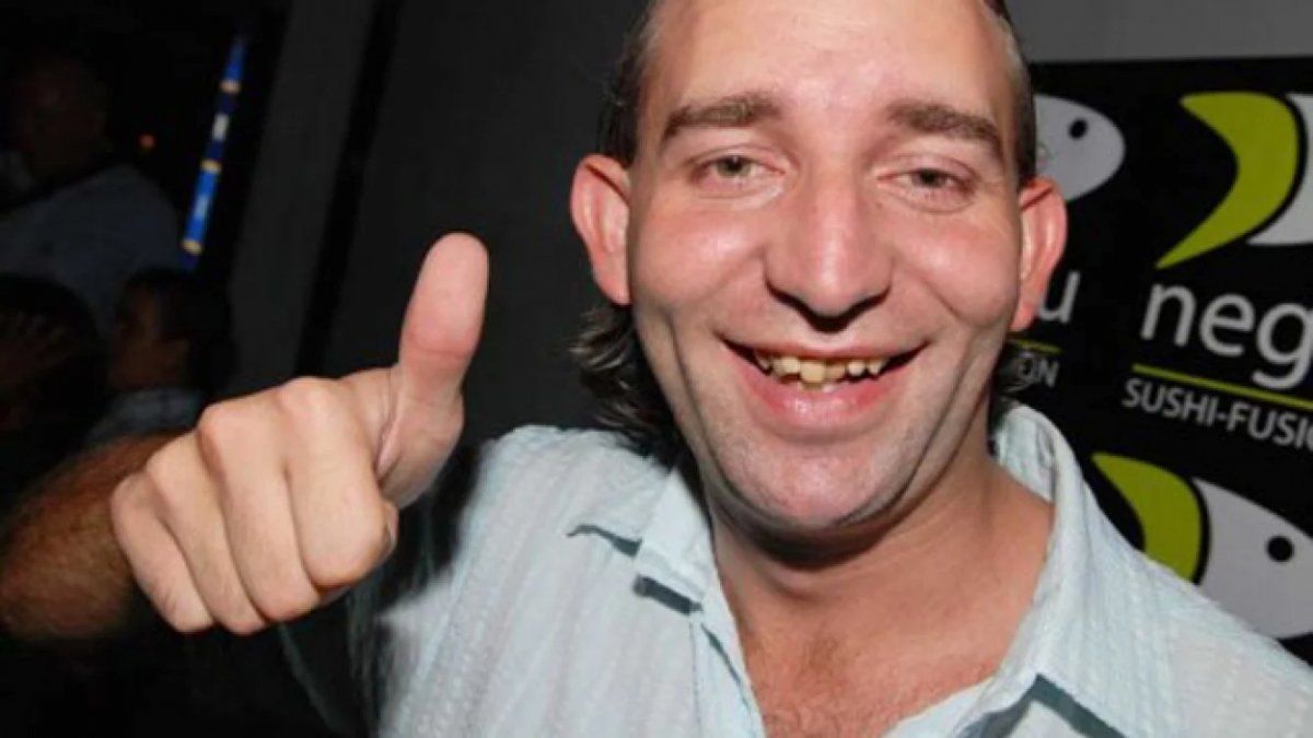 La nueva vida del Mago sin Dientes como empresario: vende sus muñecos personalizados