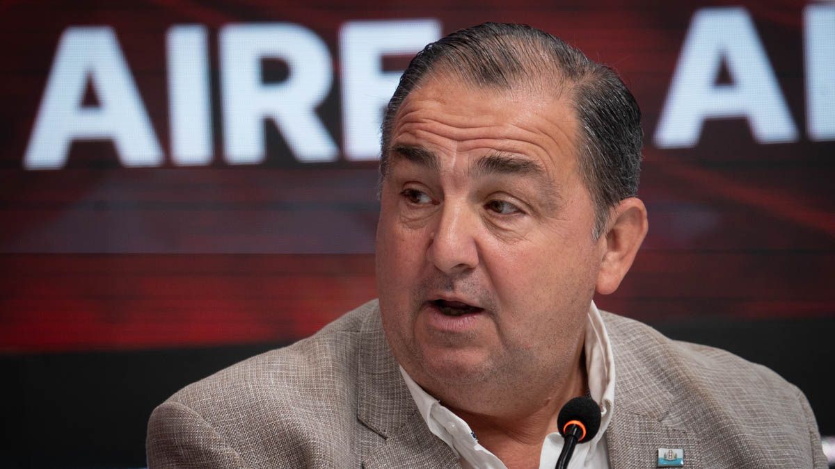 “Para mayo o junio del año que viene, antes de los Juegos Odesur, queremos tener el Puente Colgante prendido”, afirmó Juan Pablo Poletti. “Para mayo o junio del año que viene, antes de los Juegos Odesur, queremos tener el Puente Colgante prendido”, afirmó Juan Pablo Poletti. 