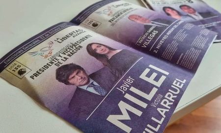 Jueces federales por la provincia de Buenos Aires señalaron que la agrupación de Javier Milei presentó menos boletas de las requeridas por mesa.